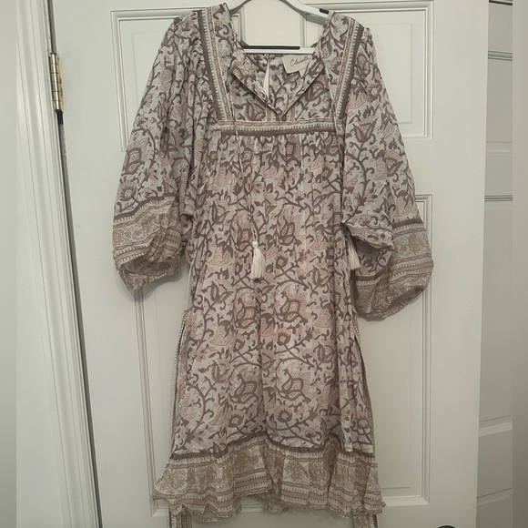 Cleo Bella Dress - Picture 2 of 3